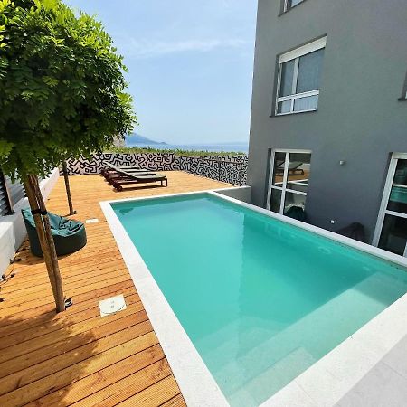 Cozy Seaside Apartment With Pool & Terrace Split Exteriér fotografie