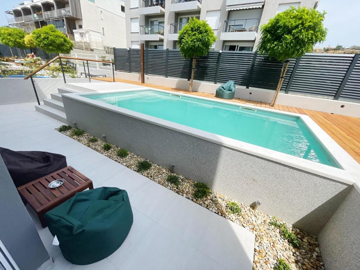 Cozy Seaside Apartment With Pool & Terrace Split Exteriér fotografie